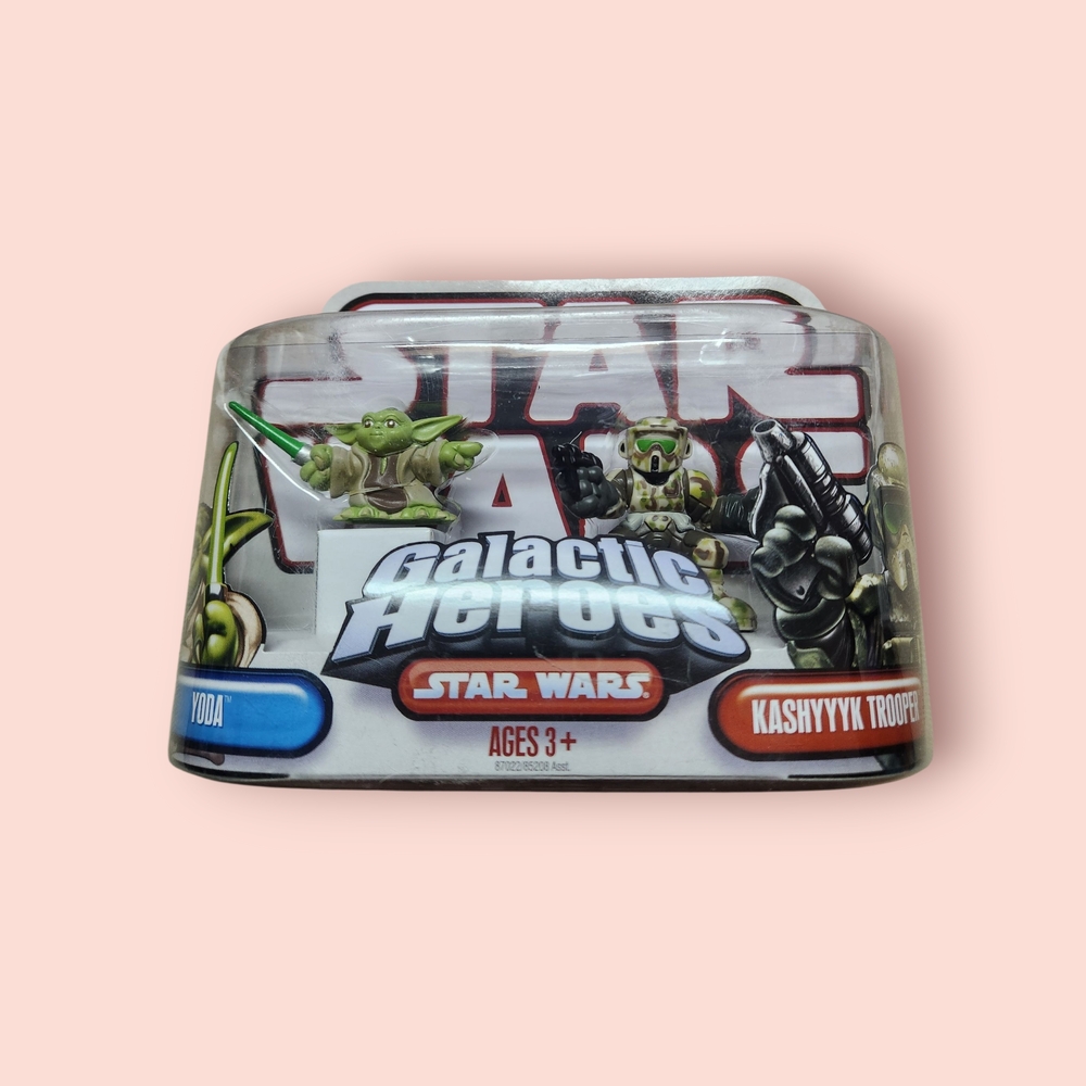Star Wars Galactic Heroes Yoda and Kashyyyk Trooper